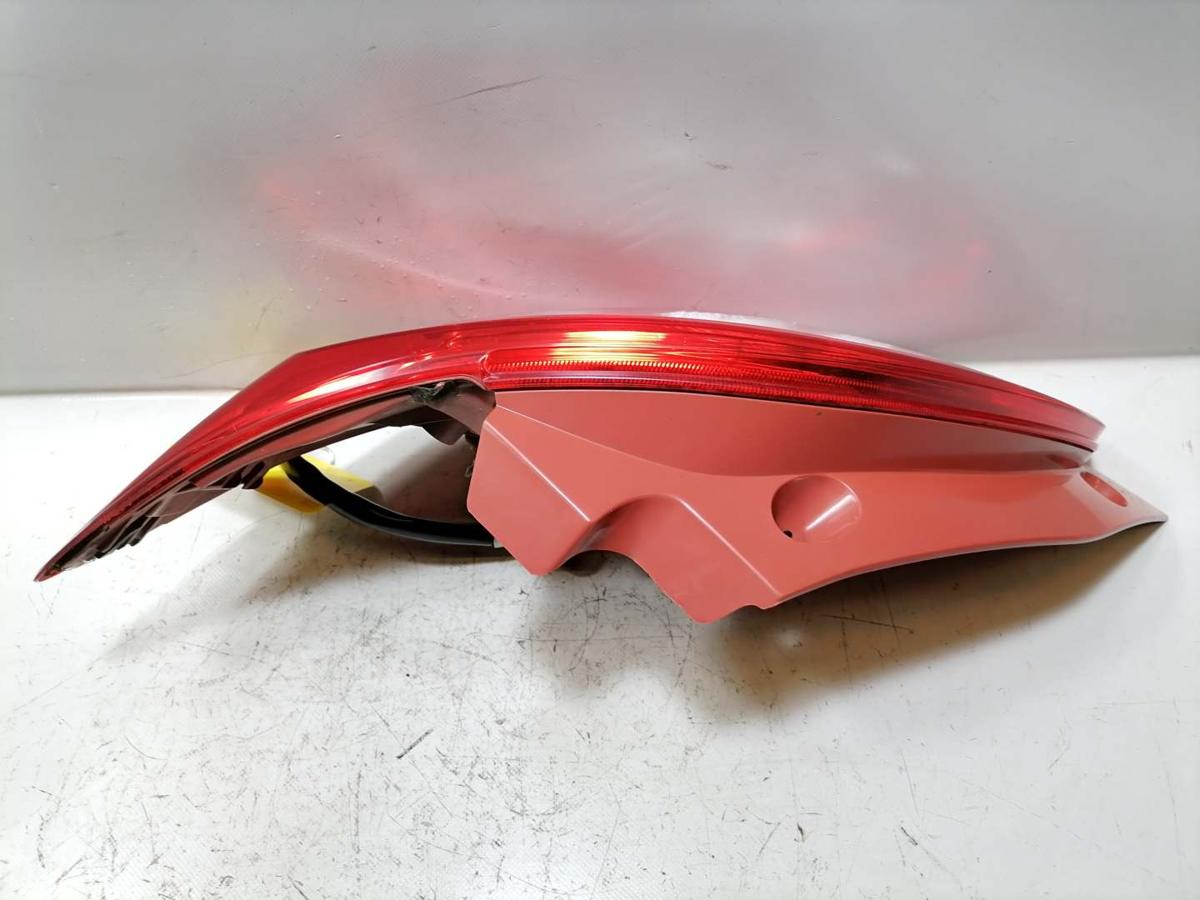 Mazda 2 DE original R&uuml;cklicht R&uuml;ckleuchte Schlussleuchte rechts Bj.2009